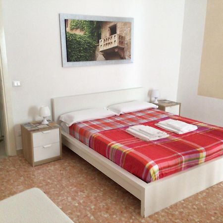 Apartament A Due Passi Da Giulietta-Casa Capuleti Werona Zewnętrze zdjęcie