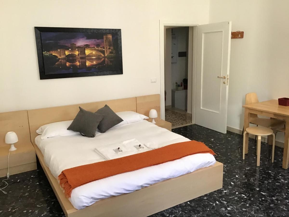 Apartament A Due Passi Da Giulietta-Casa Capuleti Werona Zewnętrze zdjęcie