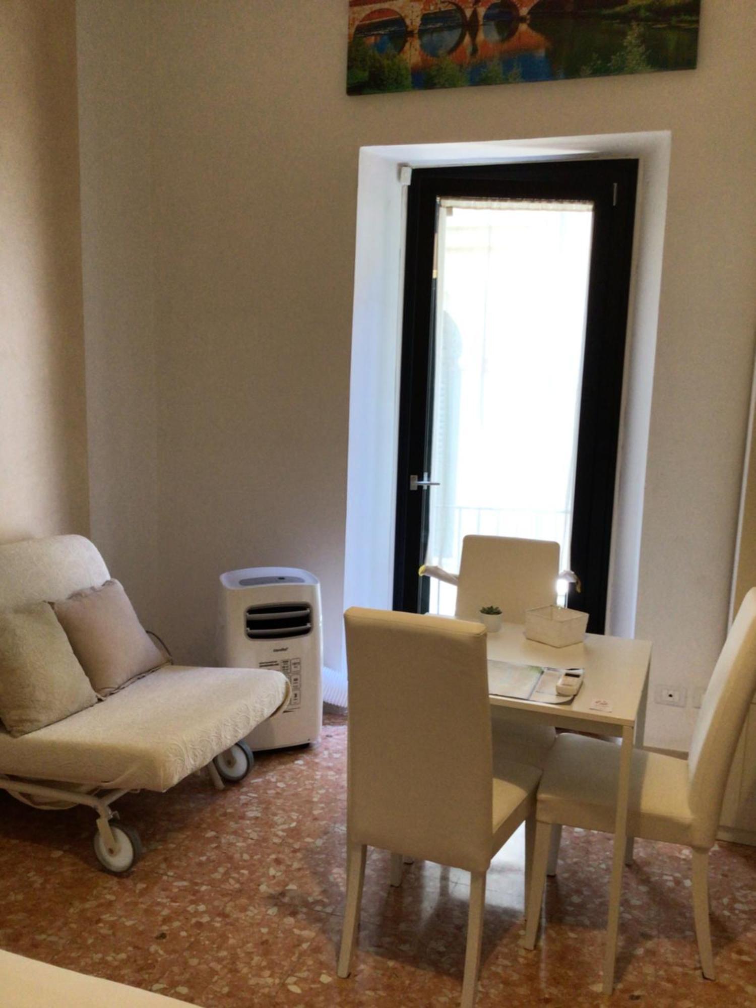 Apartament A Due Passi Da Giulietta-Casa Capuleti Werona Zewnętrze zdjęcie